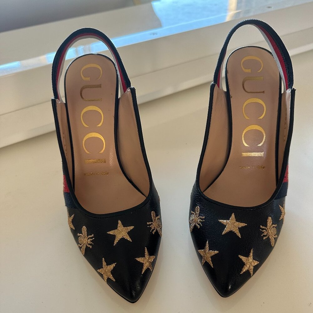Never worn Gucci Black Leather Bee & Star Embroidered Slingback Web Pumps US 6